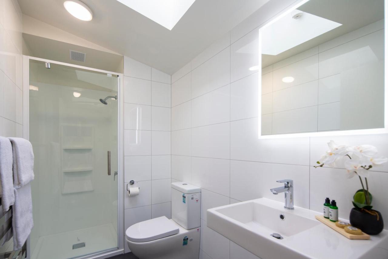 Koura Apartments Central 퀸즈타운 외부 사진